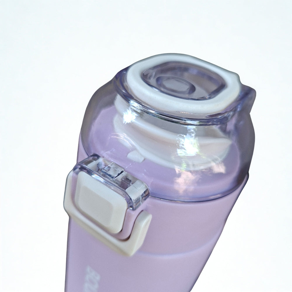 Flip-top lid with safety lock on 500ml stainless steel thermal water bottle, leak-proof design for everyday use
