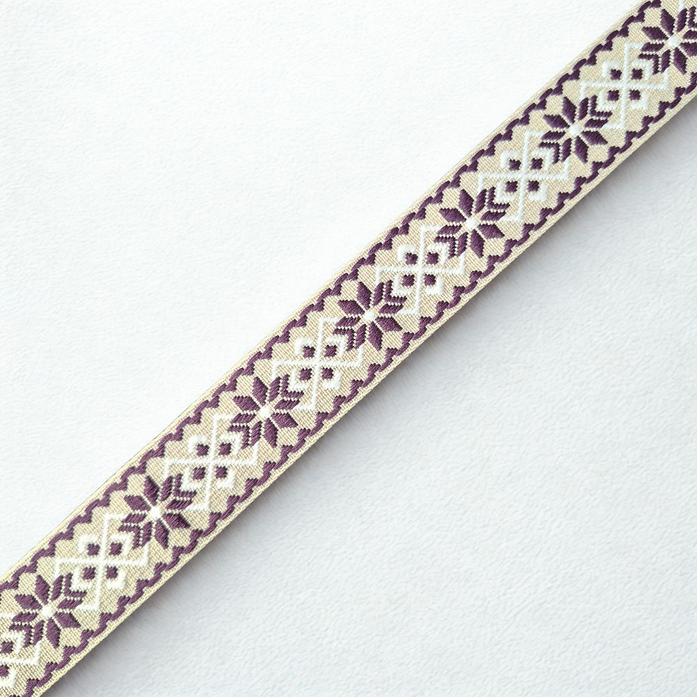 Adjustable Bag Strap: MAROON on BEIGE Pattern zoom detail