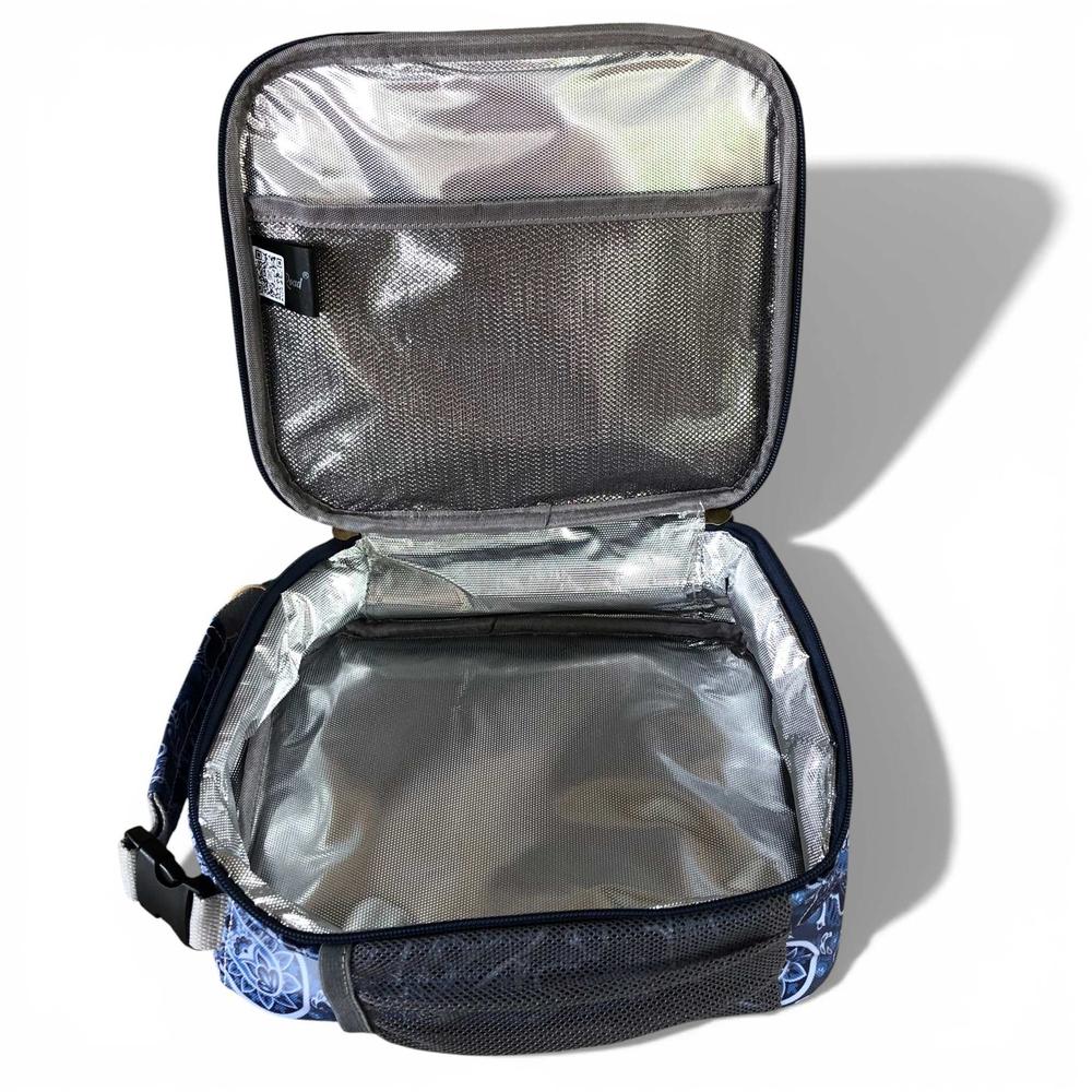 Cotton Road Cooler: BLUE PAISLEY PVC Lunch Box Cooler Bag open view