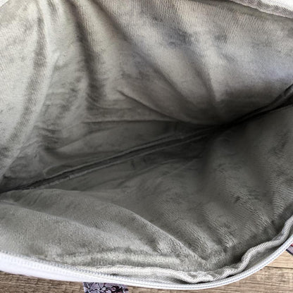 Cotton Road Laptop Bag: BLUE PROTEA PVC Bag / Carry Sleeve with Padded Inner