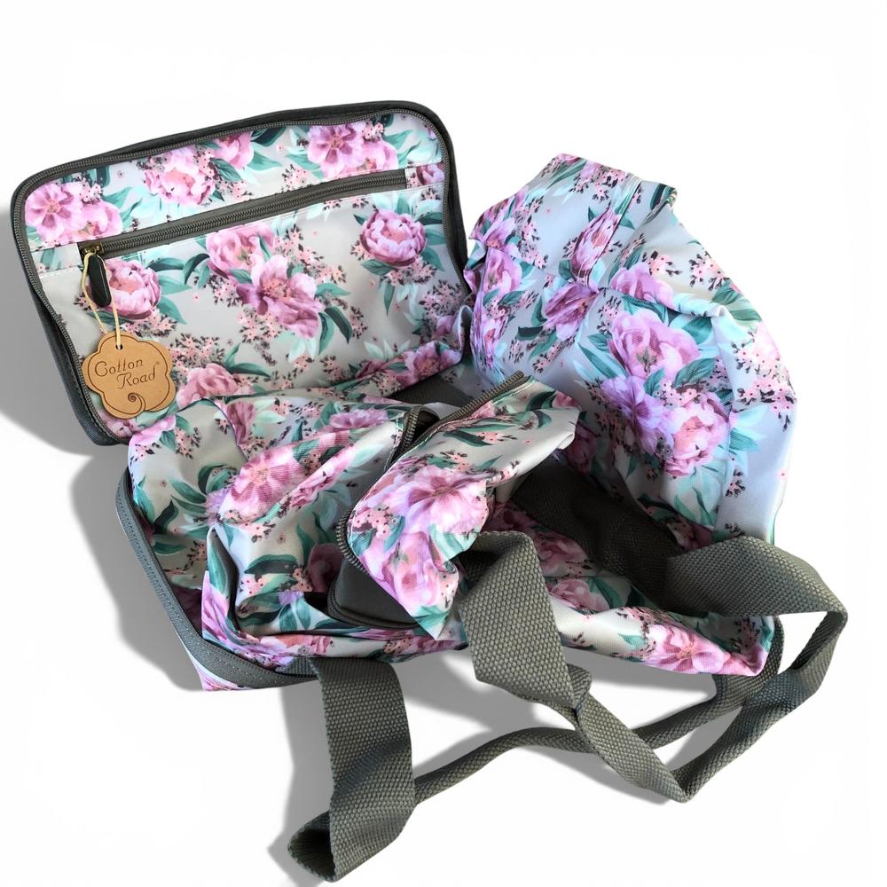 Cotton Road Travel Bag: MINT GREEN FLORAL PVC Foldaway WEEKENDER Travel Bag. Foldaway function