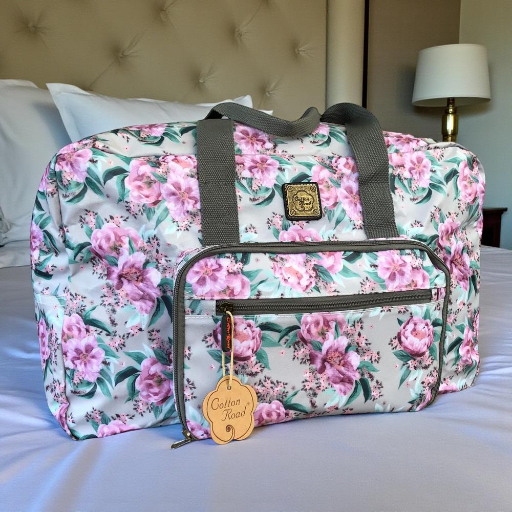 Cotton Road Travel Bag: MINT GREEN FLORAL PVC Foldaway WEEKENDER Travel Bag. Size: L53cm x W22cm x H35cm