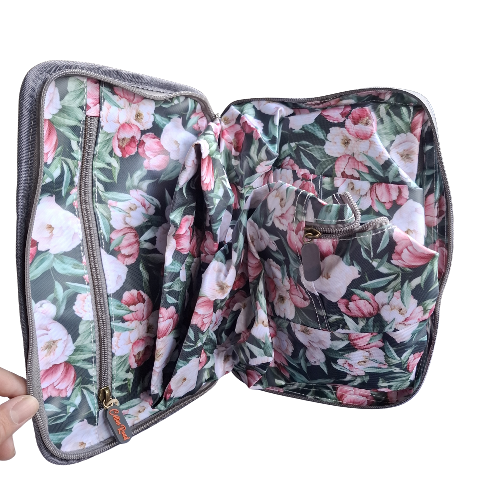 Cotton Road Travel Bag: DARK GREEN PVC Foldaway WEEKENDER Bag with FLORAL PRINT UNFOLDING