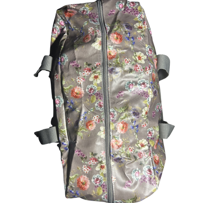 Cotton Road Travel Bag: MAUVE PVC Floral Foldaway WEEKENDER Bag SETUP