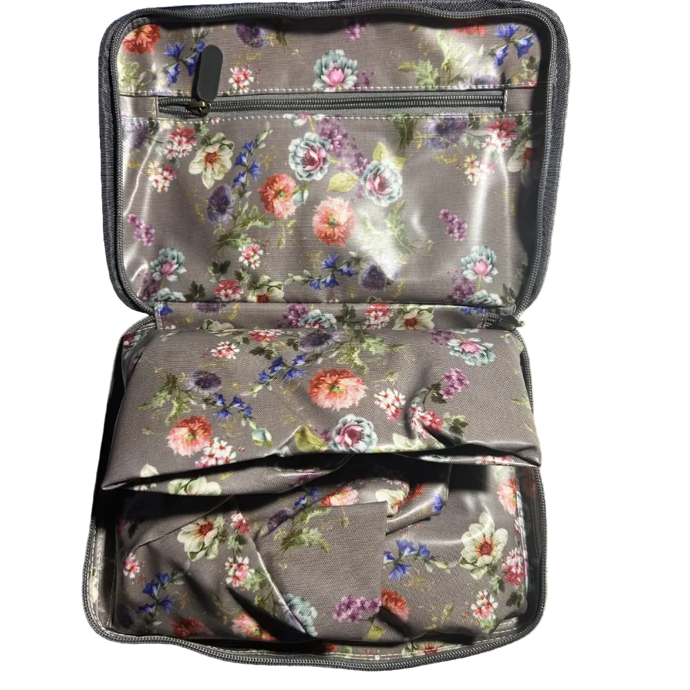 Cotton Road Travel Bag: MAUVE PVC Floral Foldaway WEEKENDER Bag UNZIPPED