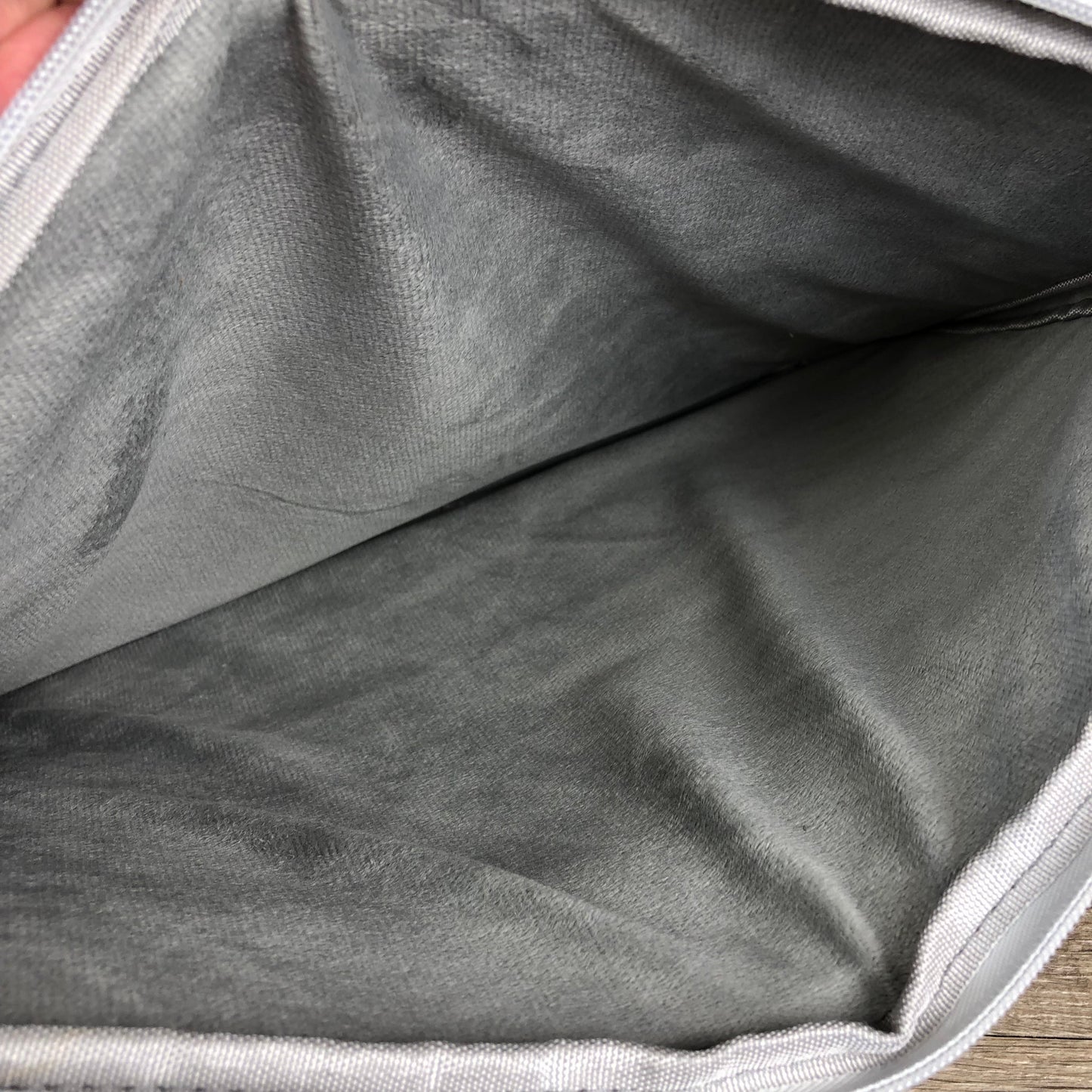 GREY Cotton Road PVC Laptop Bag / Carry Sleeve with Padded Inner and PAISLEY/PINK FLOWERS