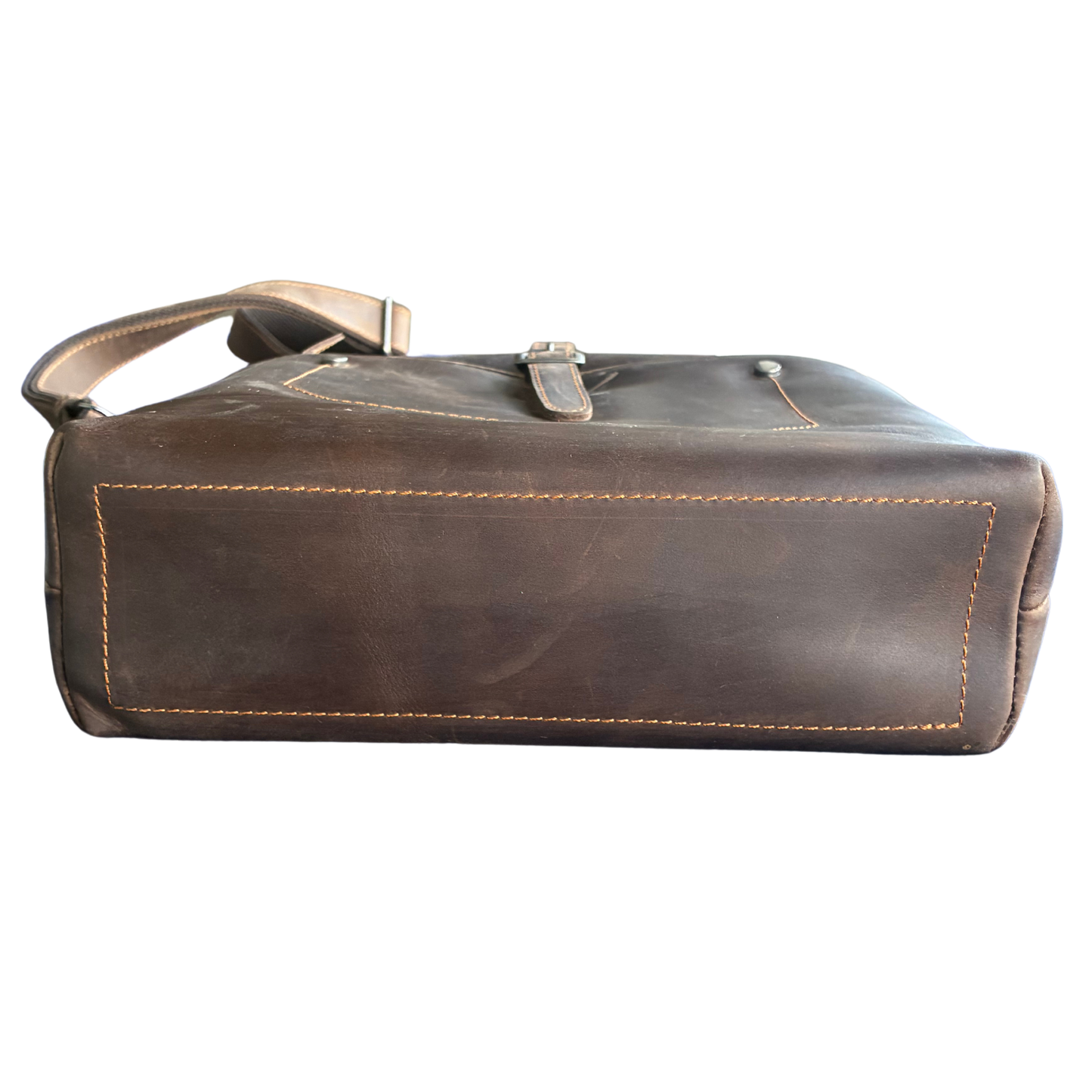 VIVACE SLING BAG: MOCHA BROWN Genuine Leather Messenger Bag BOTTOM