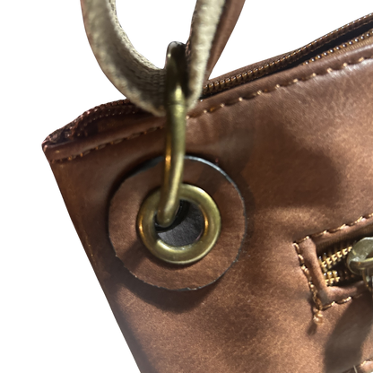 Vivace Sling Bag: BEIGE Hessian and Leather bag with Embroidery DETAIL