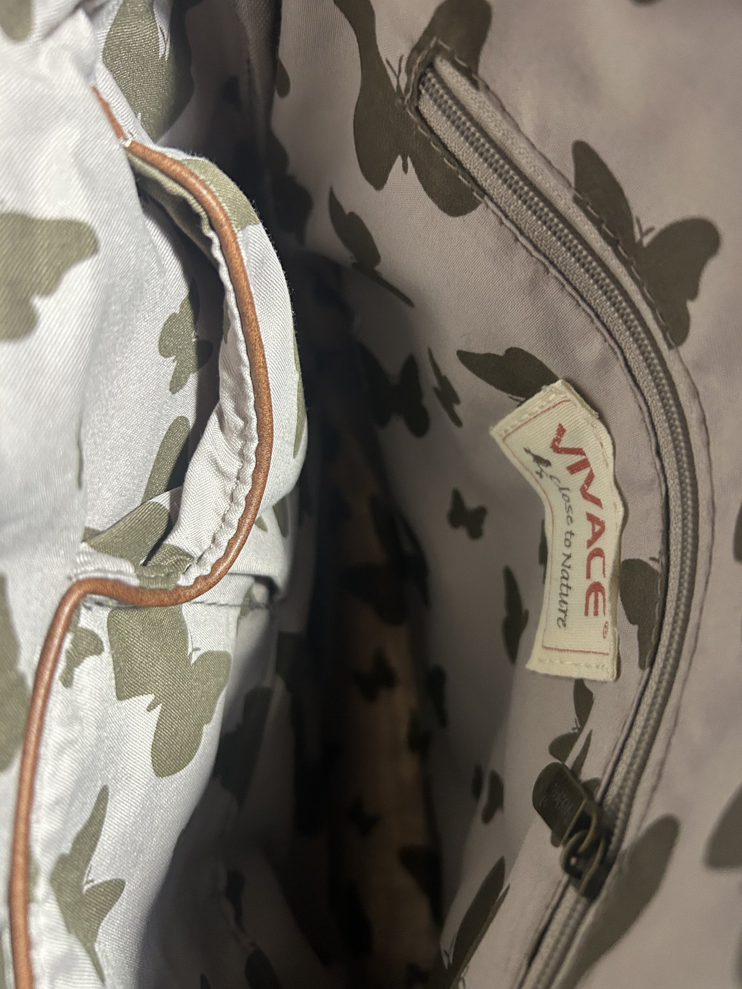 Vivace Sling Bag: BEIGE Hessian and Leather bag with Embroidery POCKETS