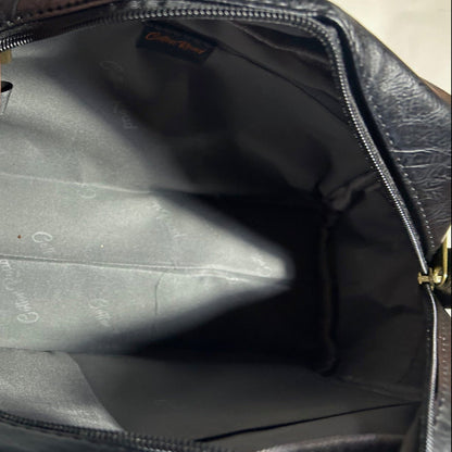 COTTON ROAD TOILETRY BAG: Men's BLACK PU Leather Toiletry Bag INTERIOR
