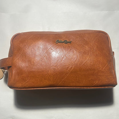 COTTON ROAD TOILETRY BAG: Men's CAMEL PU Leather Toiletry Bag FRONT