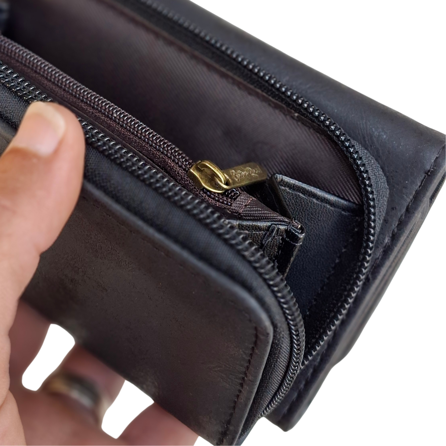 Cotton Road Wallet: Medium BLACK PU Leather Tri-Fold Organiser with WINDMILL