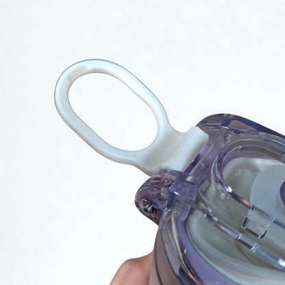 Carry handle and locking lid on 500ml stainless steel thermal water bottle
