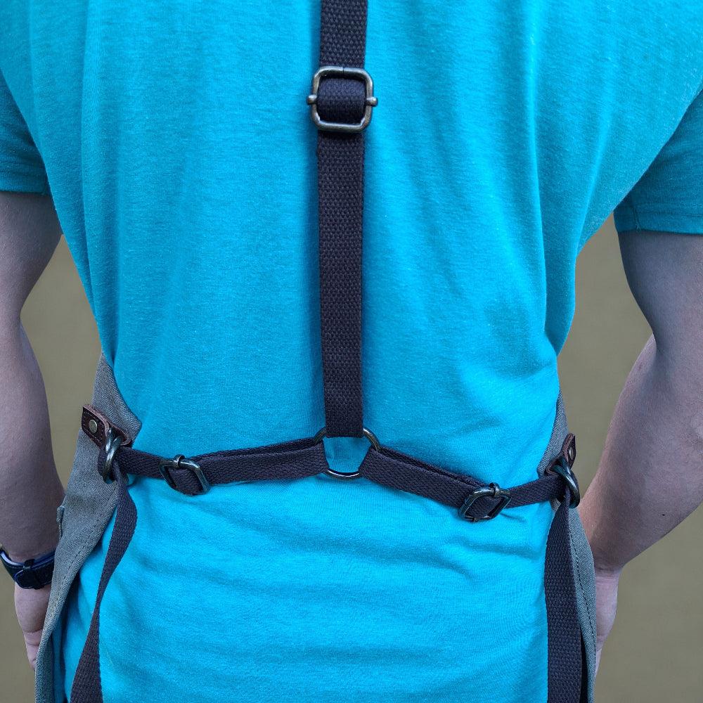 A heavy-duty vivace waxed cotton apron rear view on how apron are tied